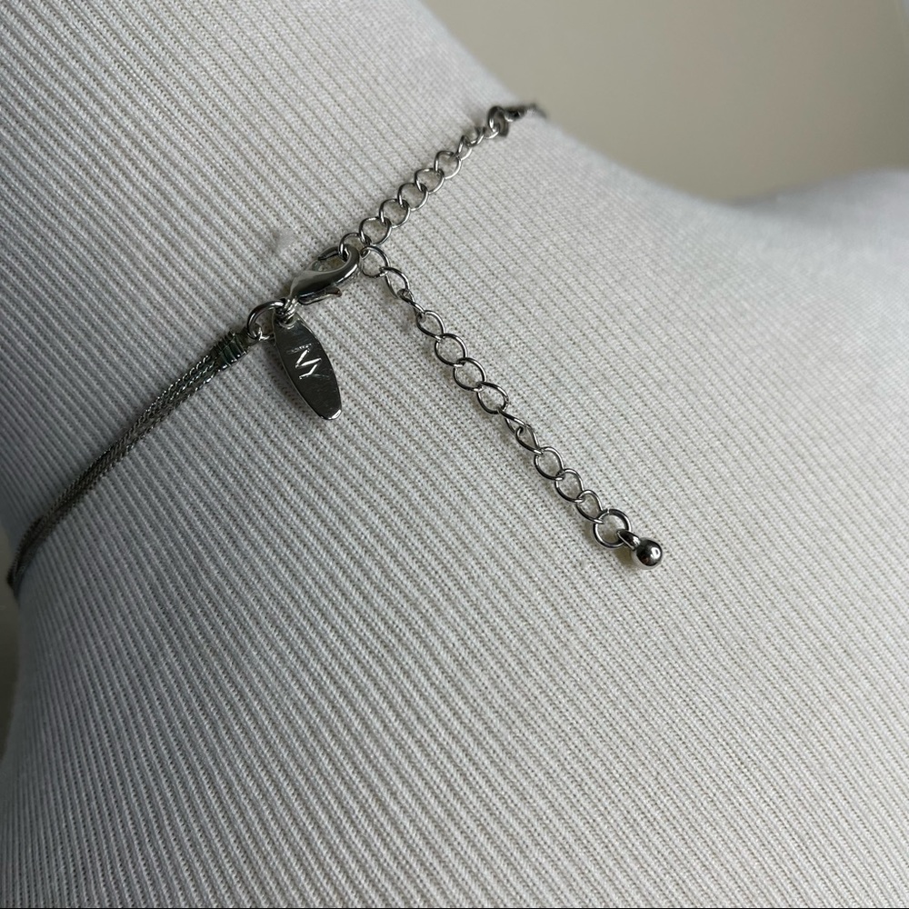 NY Collection White Beaded Triple Strand Necklace - Picture 4 of 5